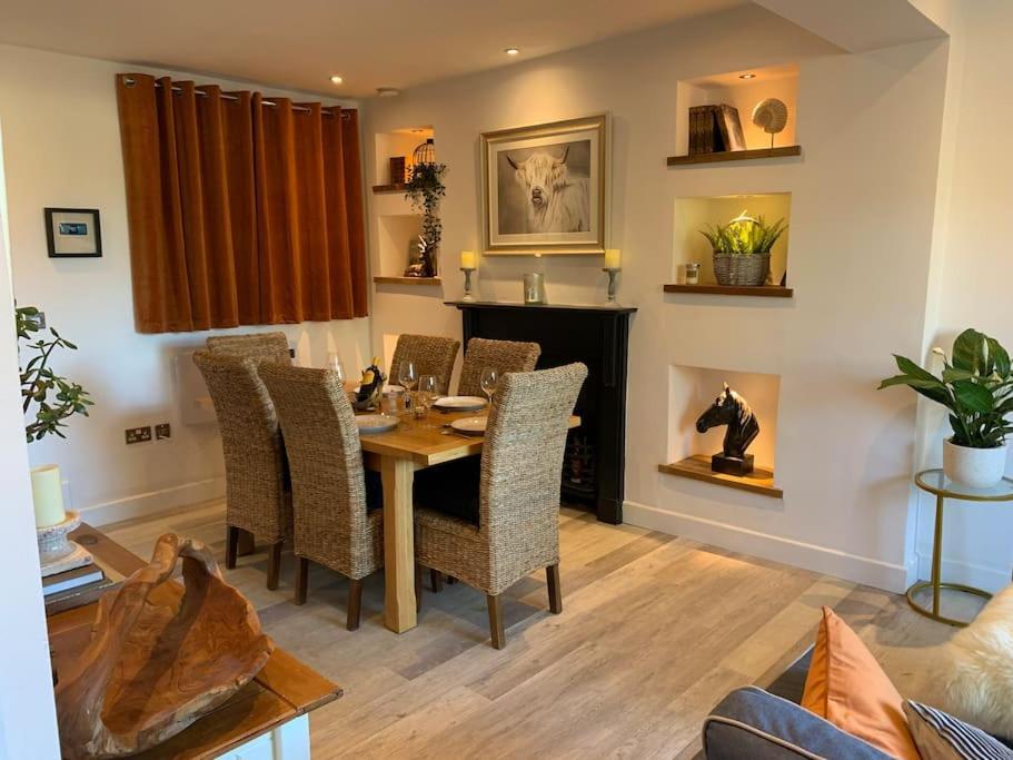 Renovated Miner'S Cottage - Family & Dog Friendly Abertillery Exterior foto